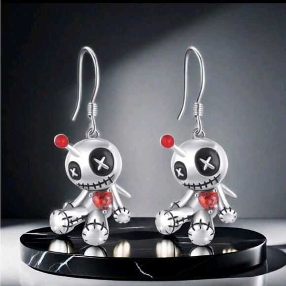 VOODOO DOLL EARRINGS - Picture 5 of 5